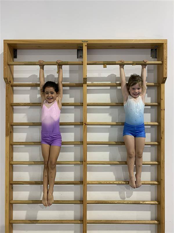 Would you like a week of gymnastics for free?🤸‍♂️ Refer...